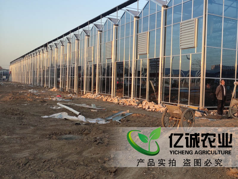 智能玻璃溫室大棚報(bào)價(jià)高不高？全面解析，廠家解答！
